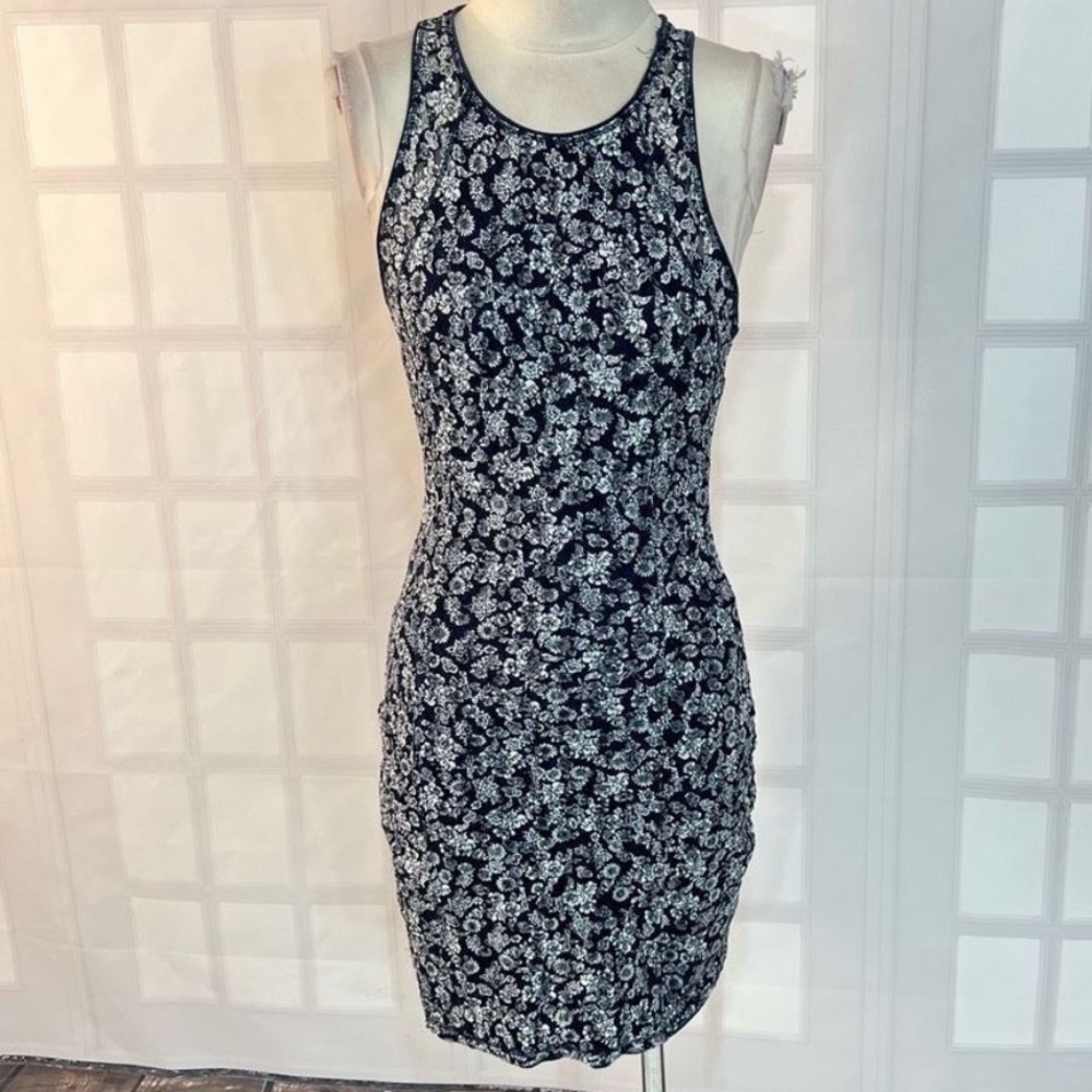 Abercrombie & Fitch Floral Bodycon Dress size Medium Lace Stretch Racer back